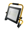 naswietlacz-led-diody-100W-neutralny-roboczy-uchwyt-regulowany